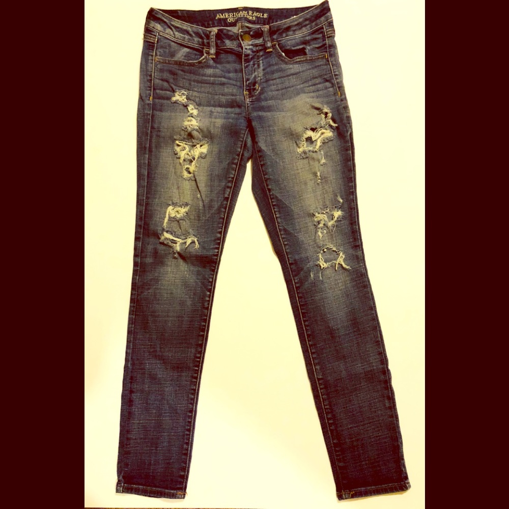AE Ripped Jeans